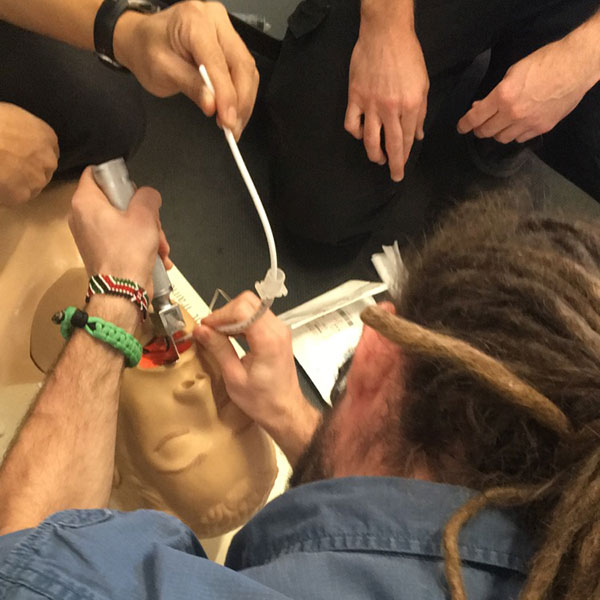 BSE senior design team develops intubation device that could save more lives
