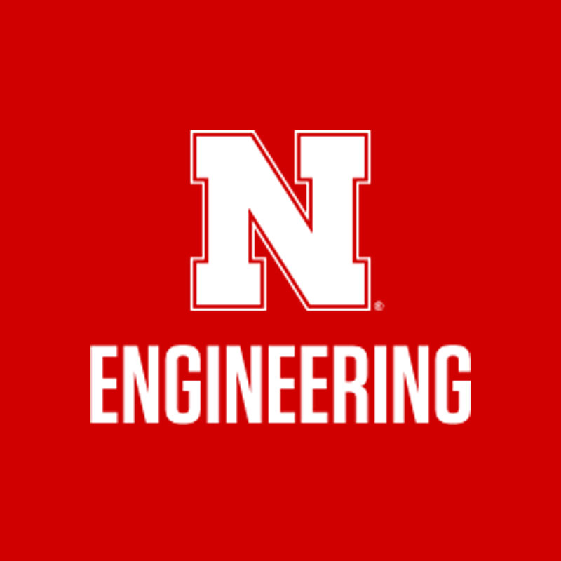 Four engineering alumni and one student honored by Alumni Association